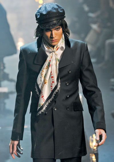 Galliano11秋冬男裝 復古時髦的戲劇化表演